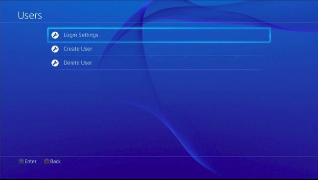 گزینه "Login Settings" را  انتخاب کنید