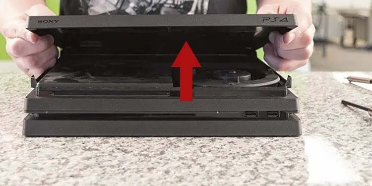 مشکل صدای بلند فن PS4