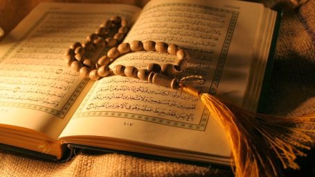 آیه های کوتاه و زیبا از قرآن